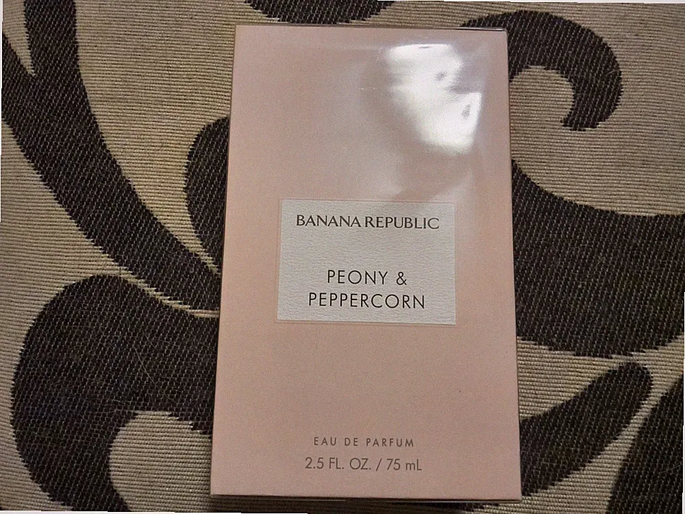 Peony & Peppercorn by Banana Republic, 2.5 oz EDP Spray for Unisex